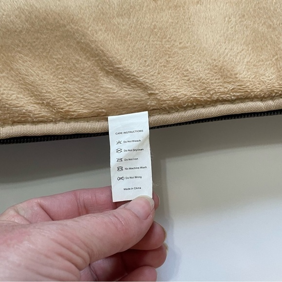 Domiso Water-resistant Laptop Sleeve - Picture 10 of 11